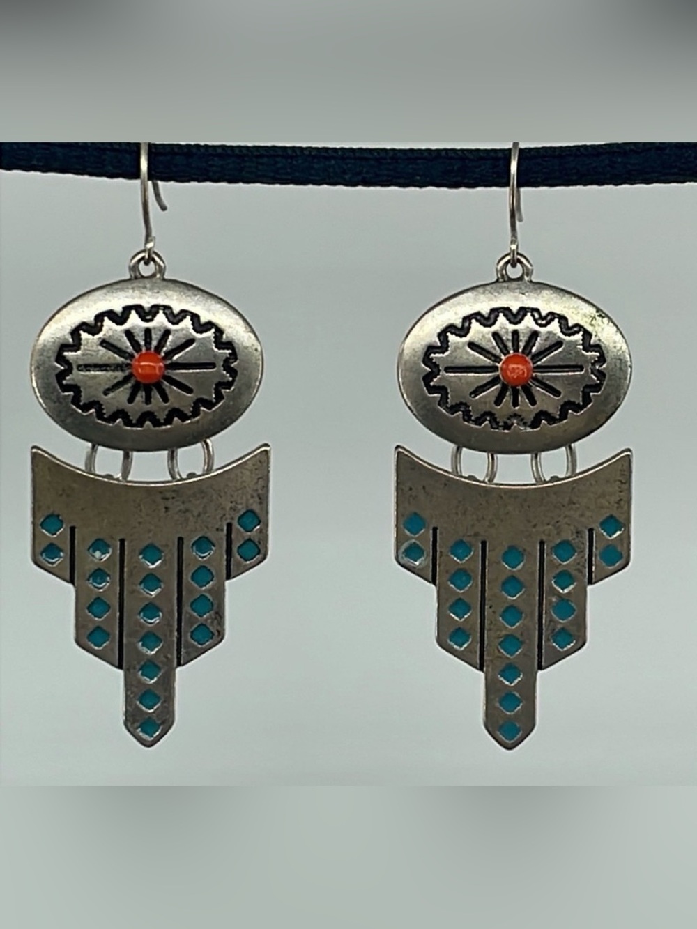 Vintage Southwestern Style coral dangle silver earrings
